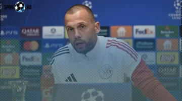 إقالة جون هيتينجا من أياكس بعد الهزيمة الثقيلة أمام جالاتا سراي